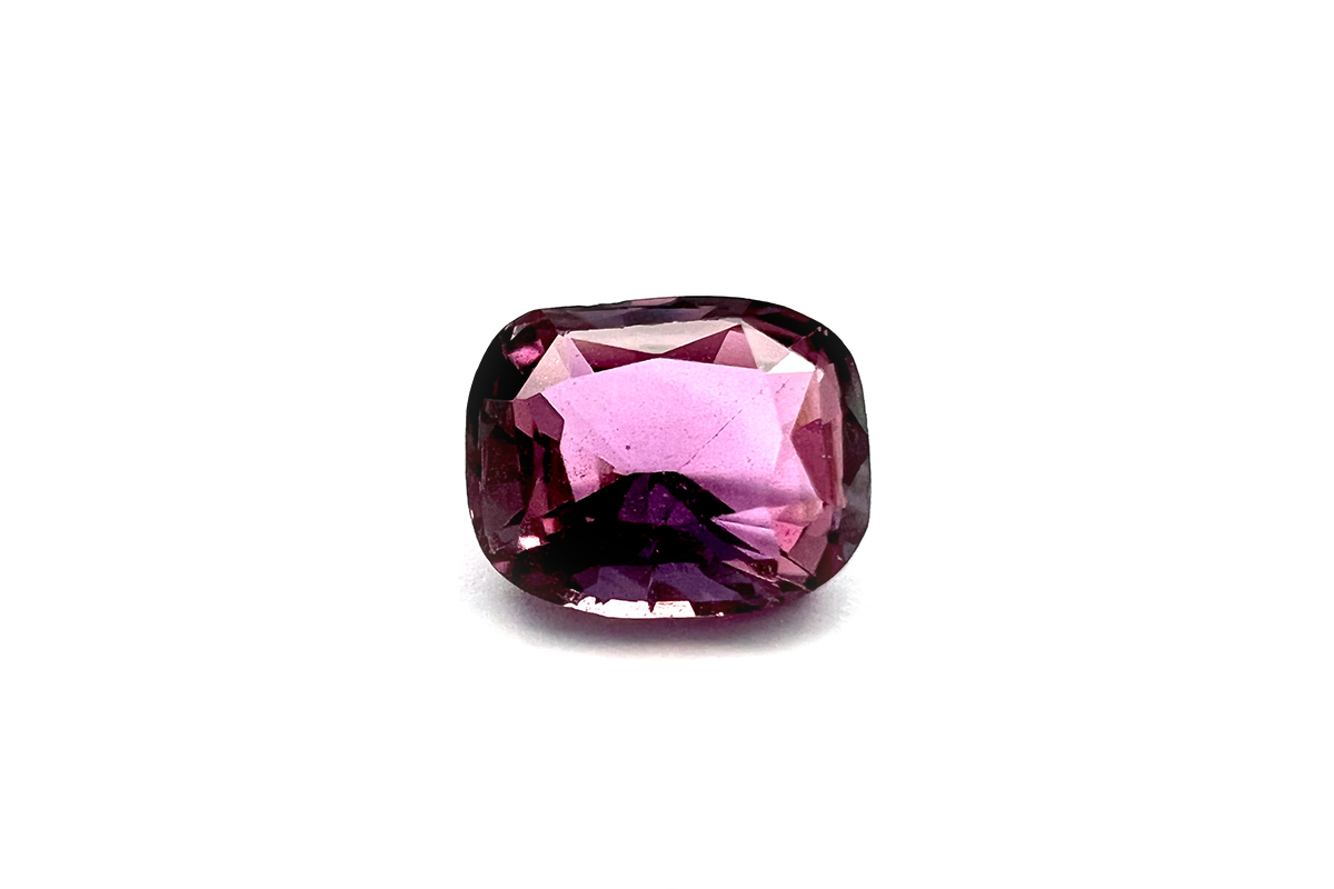 1.421 Carat Pink sapphire