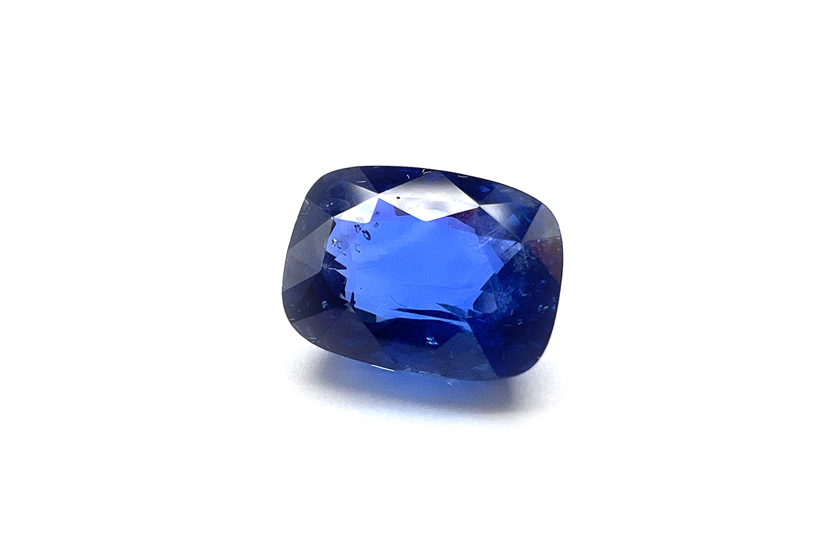 5.072 Carat Blue Sapphire